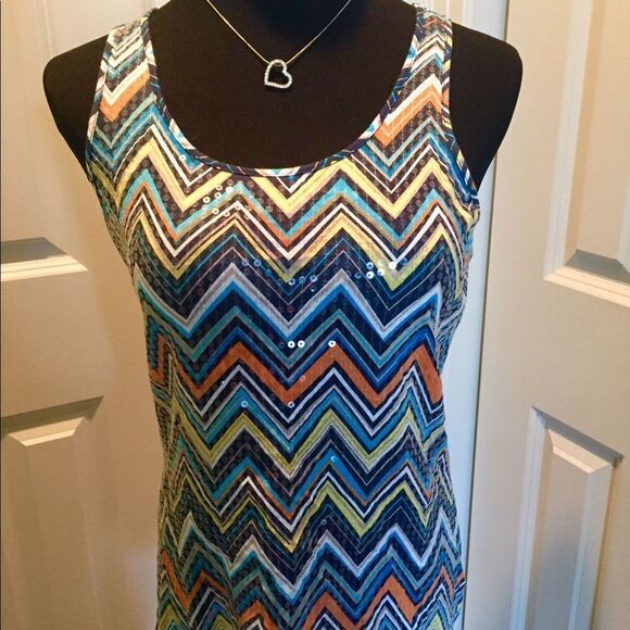 Colorful tank top by Apt9 size medium - Picture 1 of 2